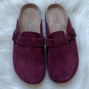 Serra Burgundy Suede Clogs New Without Box